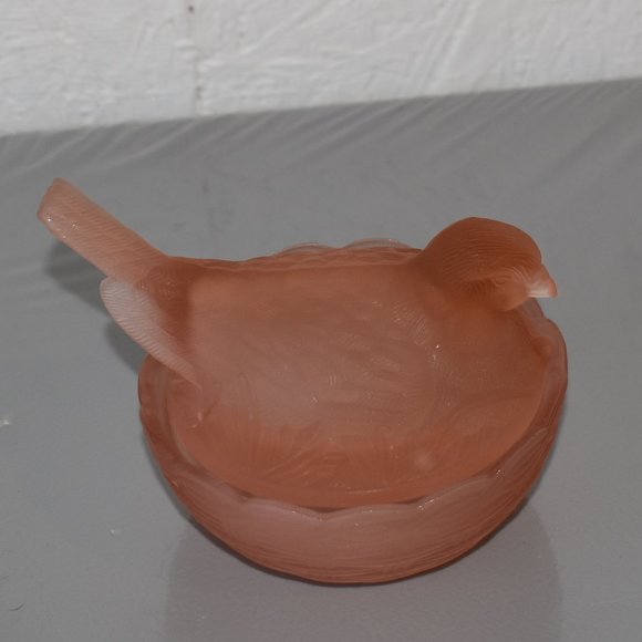 Heisey Frosted/Satin Pink Glass Robin on Basket Candy Dish - Picture 3 of 6